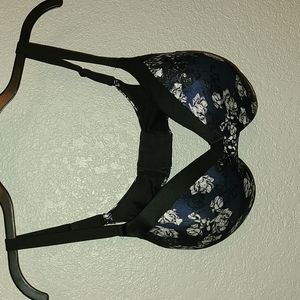 Maidenform Black and Dark Blue Bra 38D